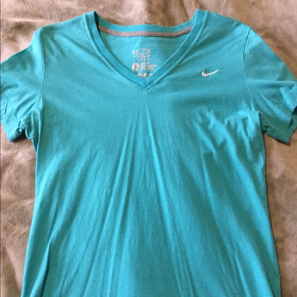 Nike cotton tee